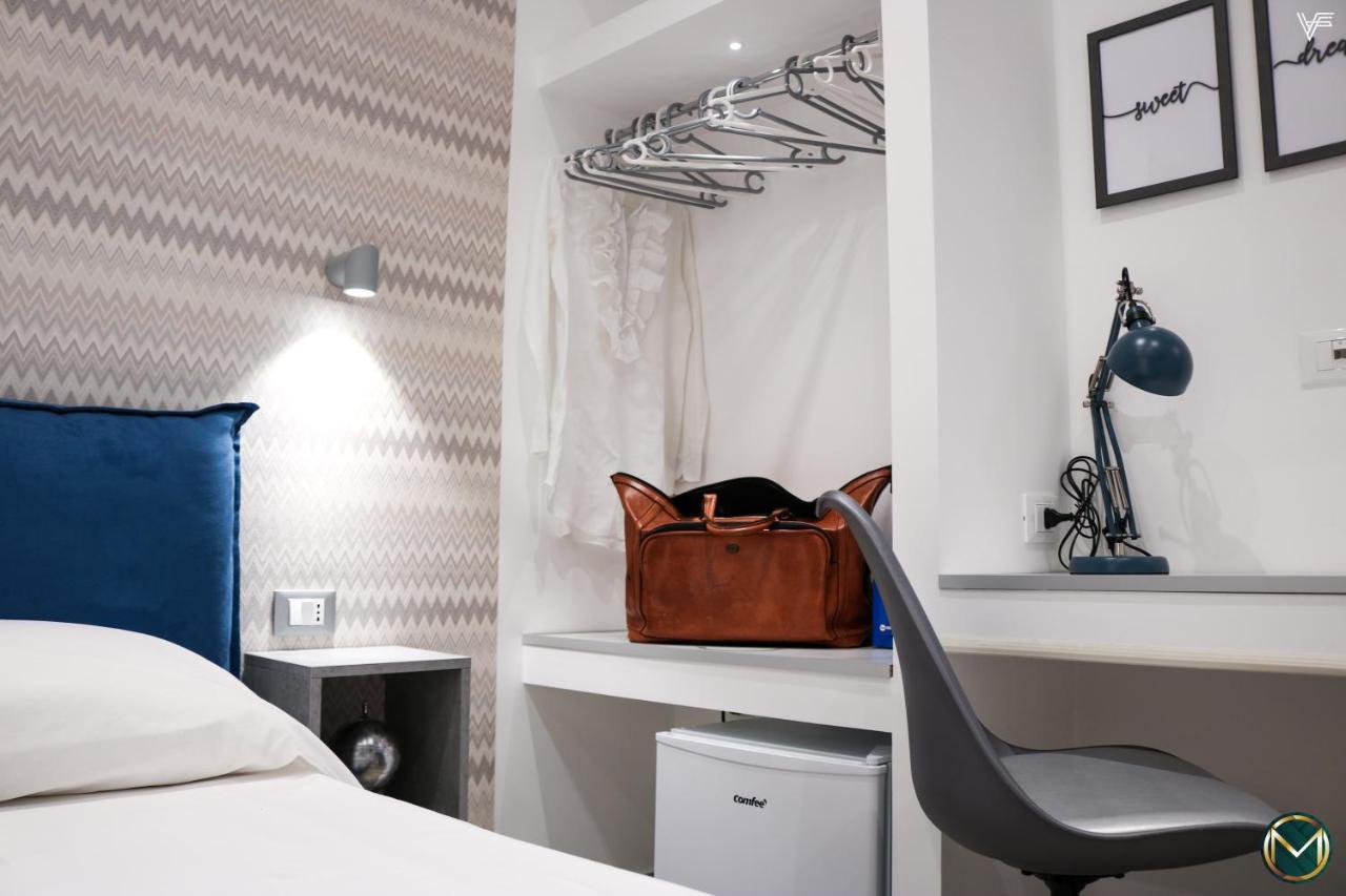 Margherita Boutique Rooms Маргерита-ди-Савойя Экстерьер фото