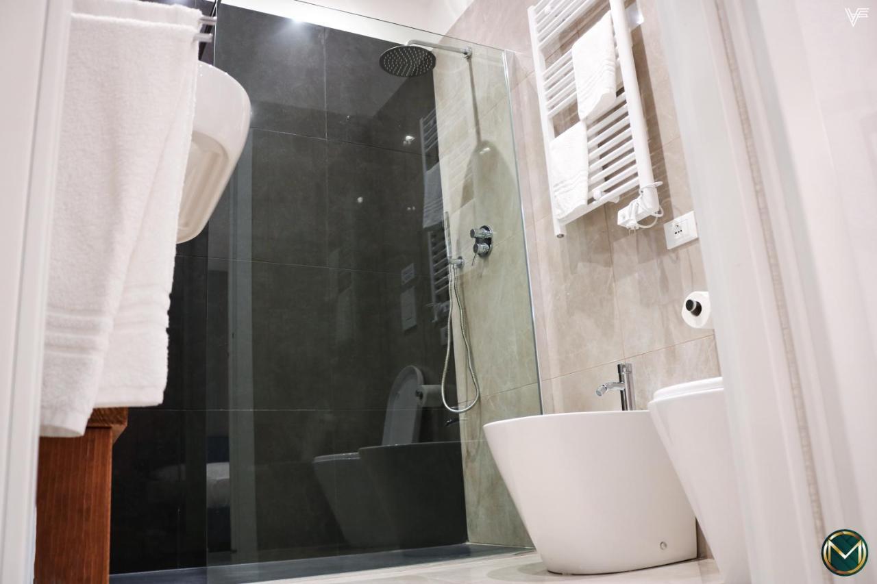 Margherita Boutique Rooms Маргерита-ди-Савойя Экстерьер фото
