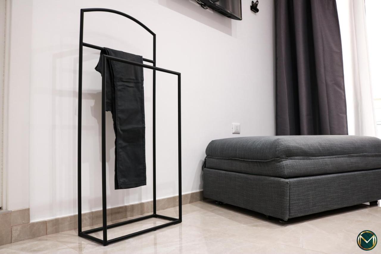Margherita Boutique Rooms Маргерита-ди-Савойя Экстерьер фото