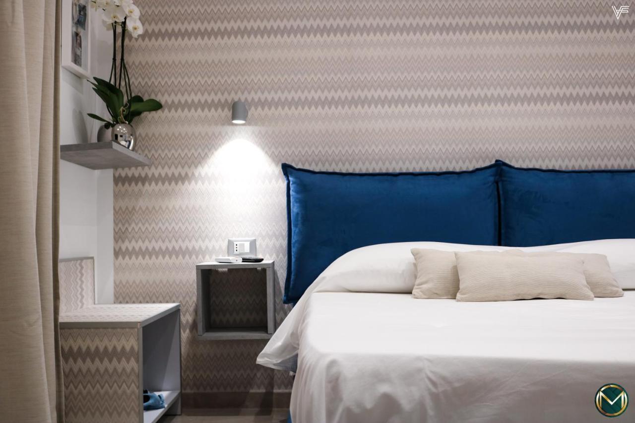 Margherita Boutique Rooms Маргерита-ди-Савойя Экстерьер фото